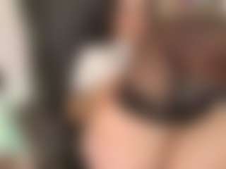 Live cam show with Gaby Manson - Gamer Toys on x69.live