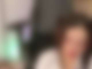 Live cam show with Gaby Manson - Slave on Cam Slut