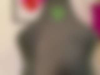 Live cam show with Gaby Manson - Game on sexytreat.net