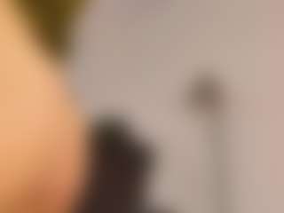 Live cam show with Gaby Manson - Gamer Toys on Camsoda