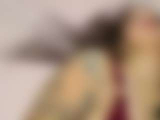 Spettacolo in cam dal vivo con Gaby Manson - Game su Camsoda