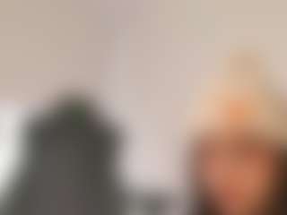 Live cam show with Gaby Manson - Full Nudity on Camsoda