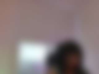 Live cam show with Gaby Manson - Game on xblisslive.com