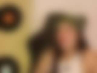 Live cam show with Gaby Manson - Game on liverealitysex.com