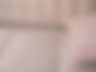 Live cam show with GarynColl - Young Adult on Dolls Live