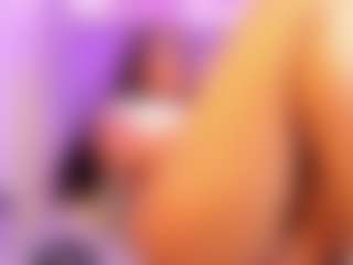 Live cam show with Danna - Bikini on Camsoda