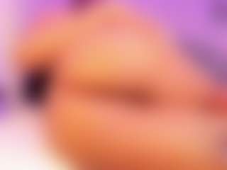 Danna's Live Sex Cam Show