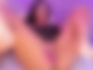 Live cam show with Danna - Anal on Camsoda