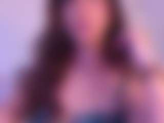 Amonetxx's Live Sex Cam Show