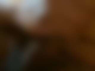 Live cam show with AntTheMack - Spank on AdultVida.com