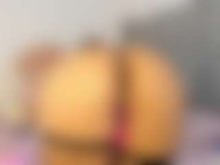 Live cam show with Sofia Blake - Brown Eyes Lovense on Strip Flash - Live Sex Shows