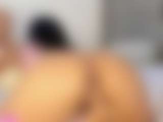 Live cam show with Sofia Blake - Public on Dare Cams