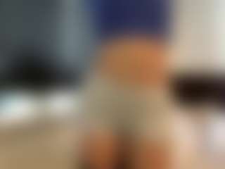 Live cam show with zofiaaa2005 - Pegging on fuklive.com