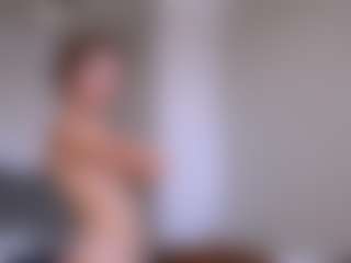 Live cam show with Eli - Curly Hair on nudelive.tv