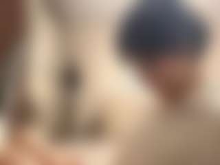 Live cam show with Eli - Curly Hair on Camsoda