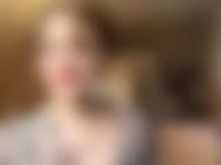 Live cam show with Eli - Asmr on Camsoda