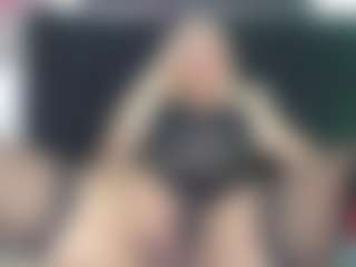 gabi_horny's Live Sex Cam Show
