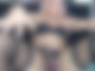 Live cam show with gabi_horny - Black Hair on Camsoda