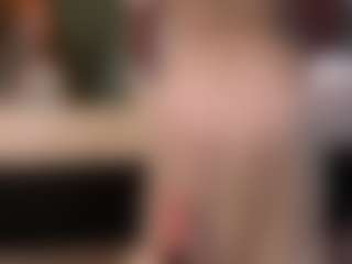 Live cam show with KyraMori - Tease on Camsoda