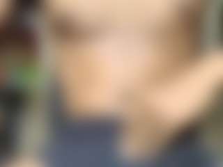 Live cam show with SubmittoBBC - Small Cock on Soda Cam