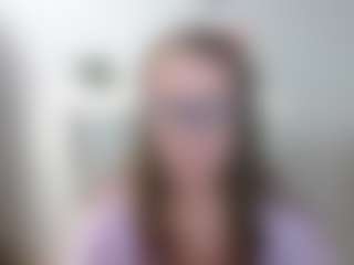 Live cam show with LizzySparkle - Green Eyes on slutload