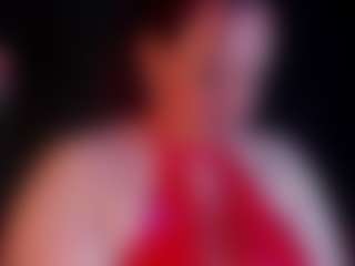 Live cam show with Biiancacox - Butt Plug on chickslive.net