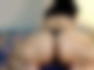 Live cam show with cinderella-jackson - Tittyfuck on Uber Horny