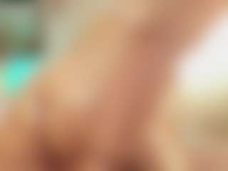Live cam show with cinderella-jackson - Thick on CamClone