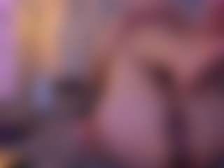 Live cam show with bryonycute - Middle Aged on Cam Slut