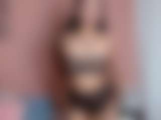 idalisVanucci's Live Sex Cam Show