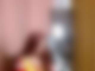 Live cam show with idalisVanucci - Petite Teen (18+) on TeamSkeetLive