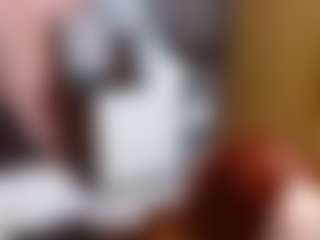 Live cam show with idalisVanucci - Hairy Pussy Teen (18+) on AdultVida.com