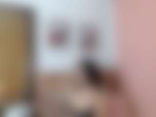 Live cam show with idalisVanucci - Facial Piercings on sexylive.show