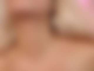 Barbiie-98's Live Sex Cam Show