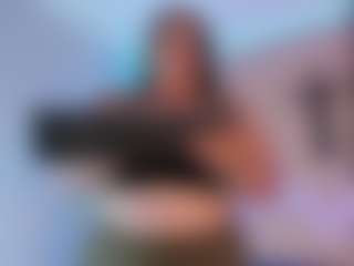 Live cam show with Karolinee - Curly on Soda Cam