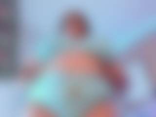 Karolinee's Live Sex Cam Show