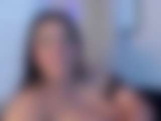 Karolinee's Live Sex Cam Show
