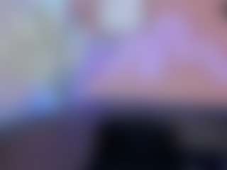 Karolinee's Live Sex Cam Show