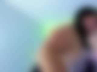 Live cam show with Karolinee - Curly on Hubzter Live