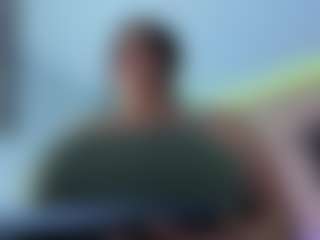 Karolinee's Live Sex Cam Show