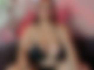 Karolinee's Live Sex Cam Show