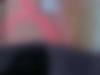 Live cam show with Karolinee - Public on AdultVida.com