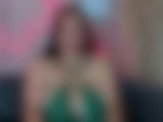 Live cam show with Karolinee - Curly on Camsoda