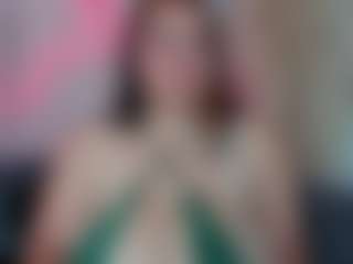 Karolinee's Live Sex Cam Show