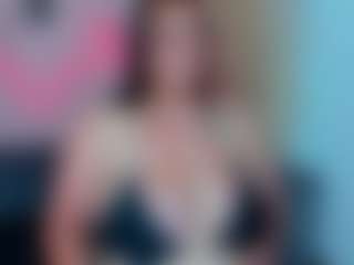Live cam show with Karolinee - Curly on SinfulBabes