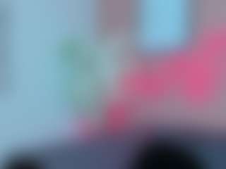 Live cam show with Karolinee - Curly on madthumbs
