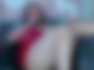 Live cam show with Karolinee - Cute on Hubzter Live