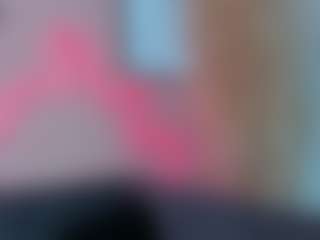 Karolinee's Live Sex Cam Show