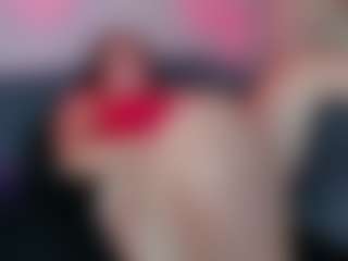 Karolinee's Live Sex Cam Show