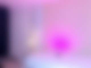CandyRouse2's Live Sex Cam Show